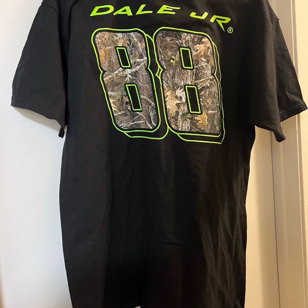NASCAR Dale Jr. #88 Black Graphic Tee men’s